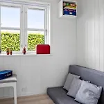 Holiday home 2 Bedroom Cozy In