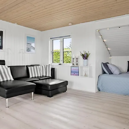 2 Bedroom Cozy In *