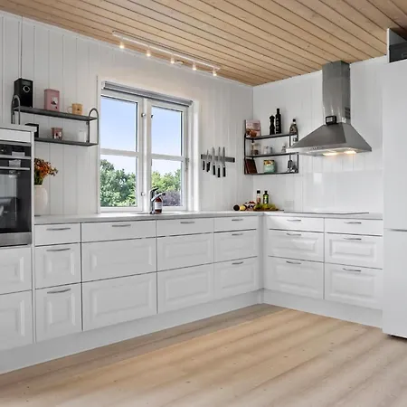 بيت للعطل 2 Bedroom Cozy In Roslev
