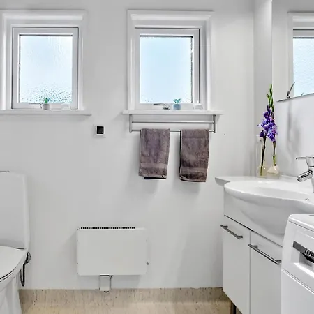 Hyggeligt Hus Med 2 Soveværelser I * Roslev